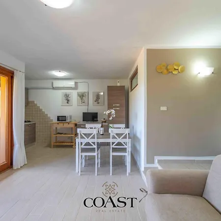 Bouganville - Vista Mare, Wi-fi, Doccia Esterna Apartment Olbia