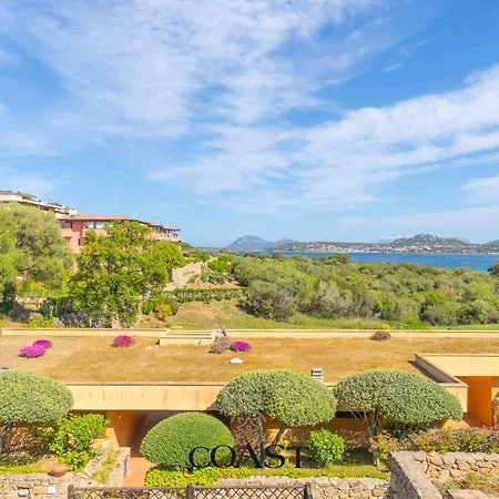 Bouganville - Vista Mare, Wi-fi, Doccia Esterna Apartment Olbia