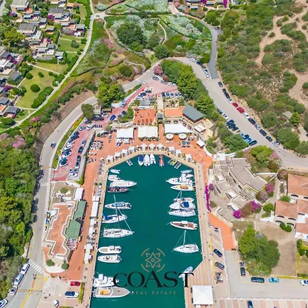 Apartment Bouganville - Vista Mare, Wi-fi, Doccia Esterna Olbia