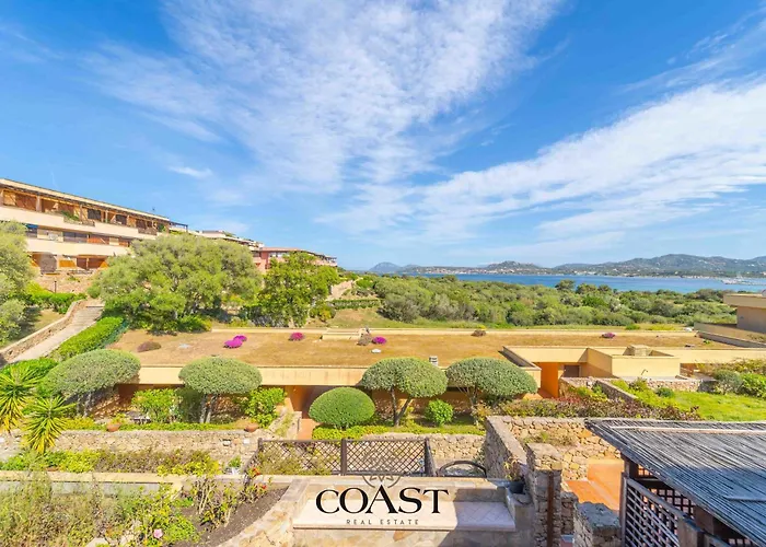 Bouganville - Vista Mare, Wi-fi, Doccia Esterna Olbia